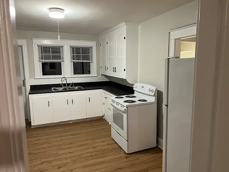 344 Broadway #7 — Photo 1