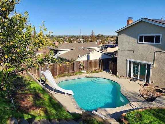 2nd image of 2312 Silver Creek Cir