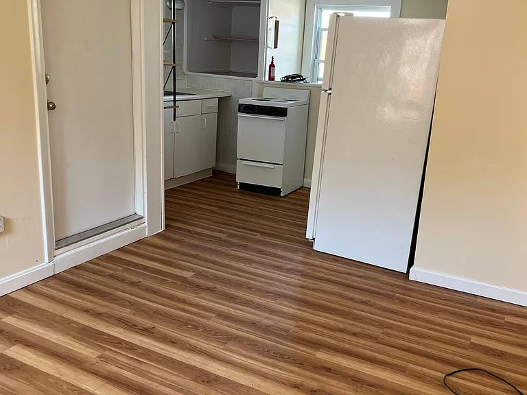 2nd fl-from the 2nd living space towards kitchen and stairs