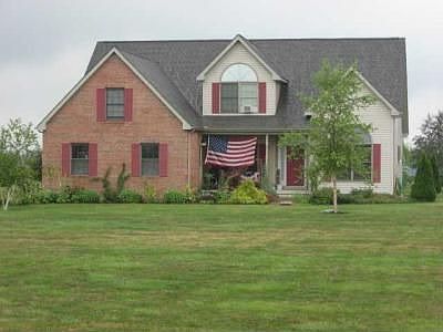 1st image of 4679 Meadowgrove Dr NW