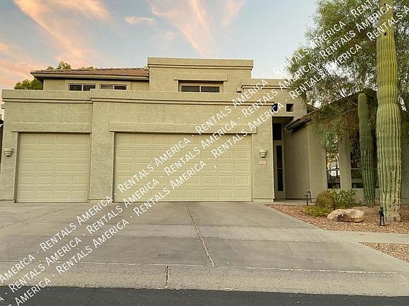 3rd image of 2355 N Travis Cir