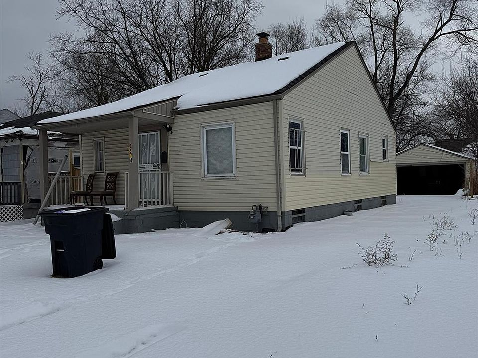 1st image of 8874 Auburn St