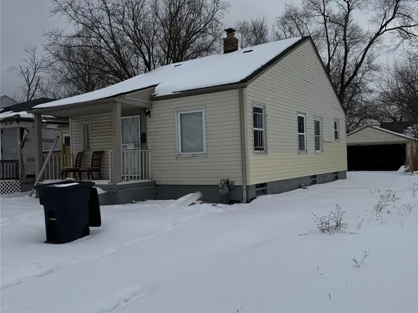 8874 Auburn St, Detroit, MI 48228