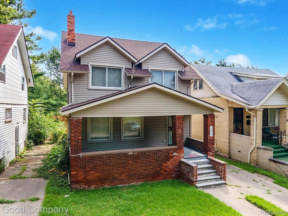 1st image of 15572 Normandy St