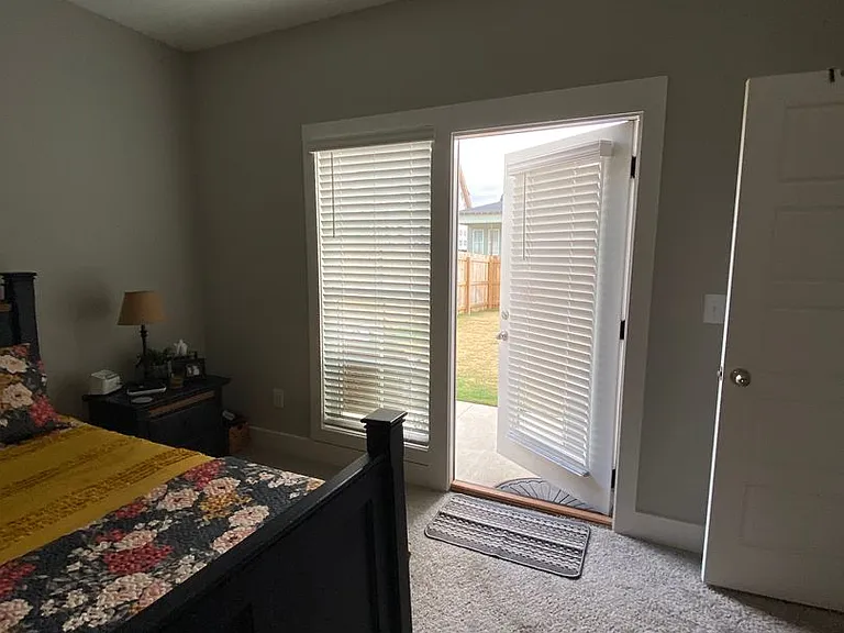 1283 Burrow Cir — Photo 18