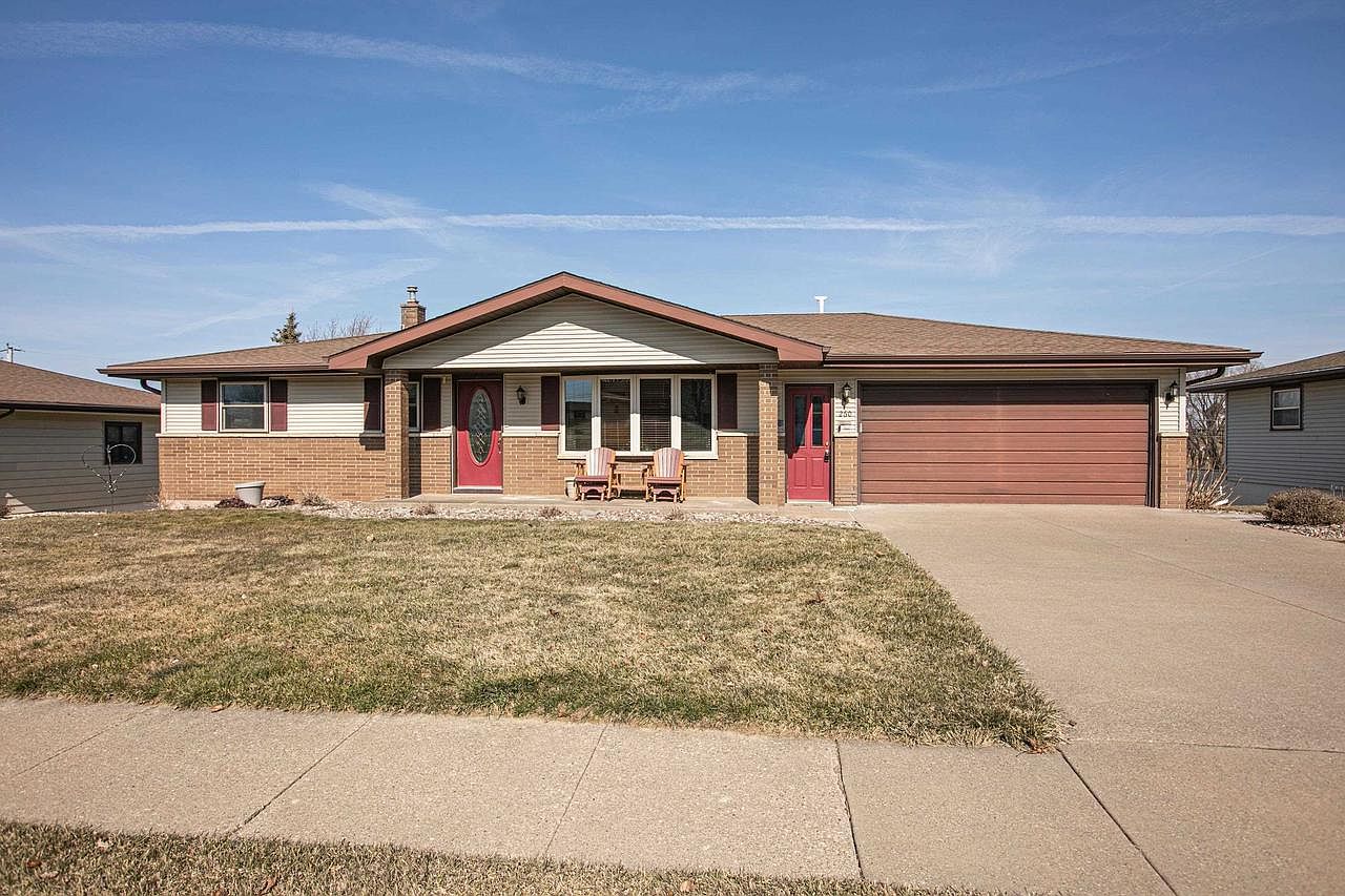 260 Maureen Avenue, Dickeyville, WI 53808 Zillow