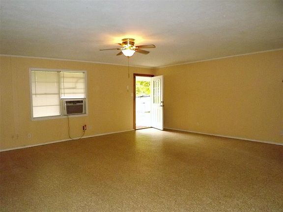 5th image of 124 Princes Cir