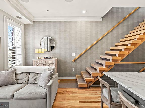 4th image of 1224 R St NW #2B