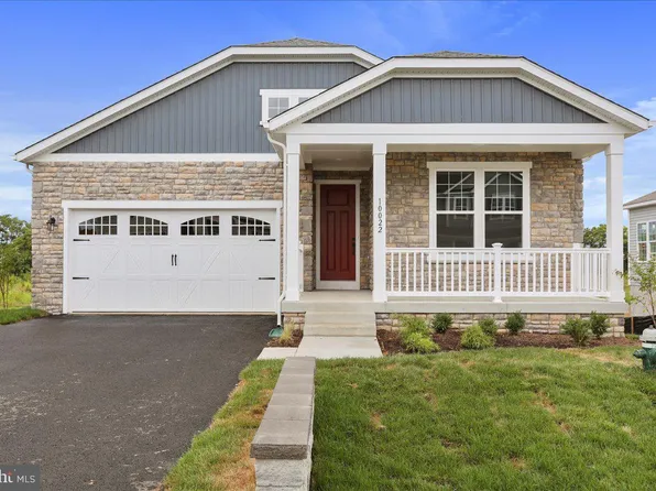 10022 Wilkes Dr, Williamsport, MD 21795
