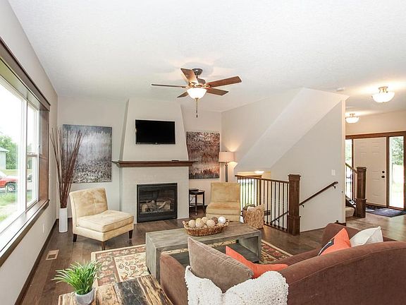 4th image of 13646 Gotham Ct