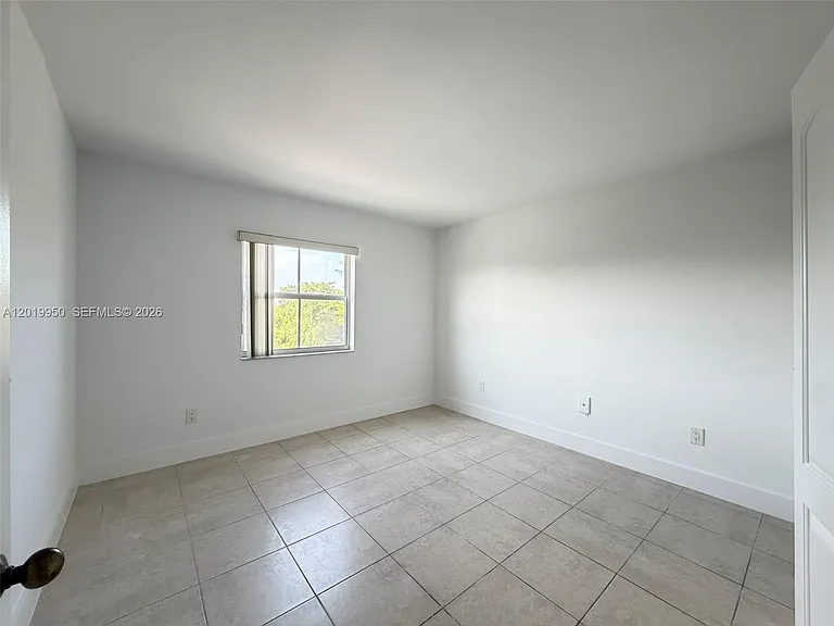 8200 SW 210th St #213 — Photo 8