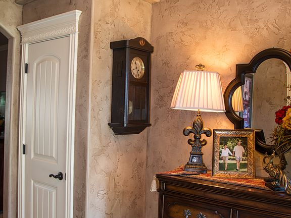 4th image of 1208 Rosewood