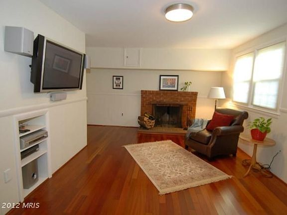 5th image of 3811 38th St N