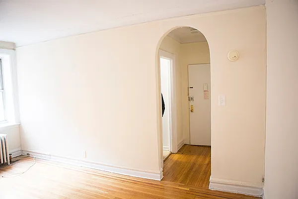 Rented by Chris Stewart, LREB | media 8