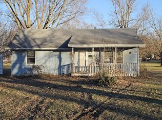 212 S Anchor Rd, Decatur, IL 62522