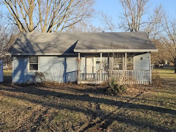 212 S Anchor Rd, Decatur, IL 62522