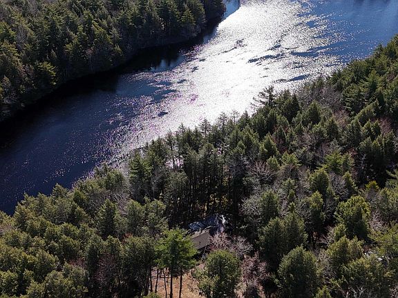 2nd image of 87 Ediths Point Rd
