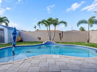 5027 SW 25th St, West Park, FL 33023