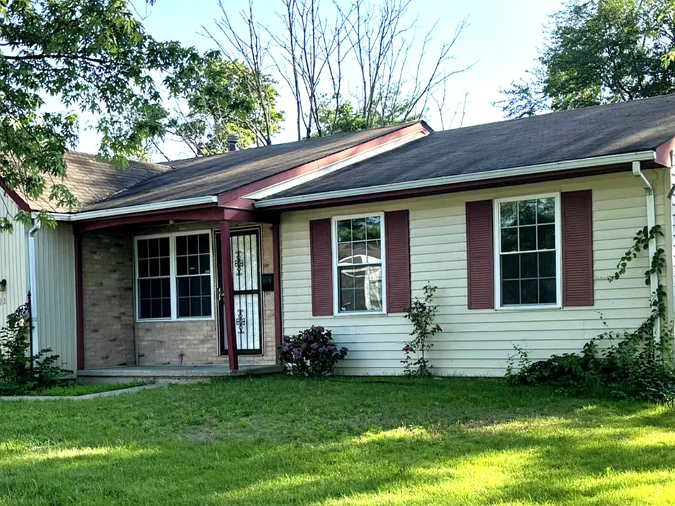 22 Sandal Ln