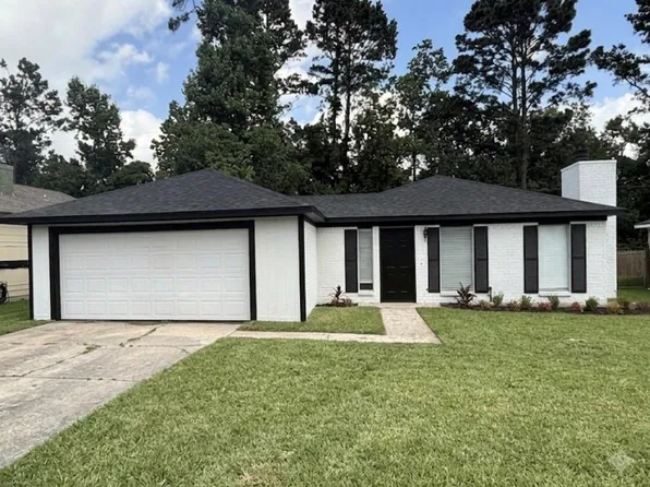1707 Crest Hill Dr, Conroe, TX 77301