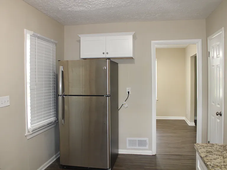 2311 Amber Way — Photo 8