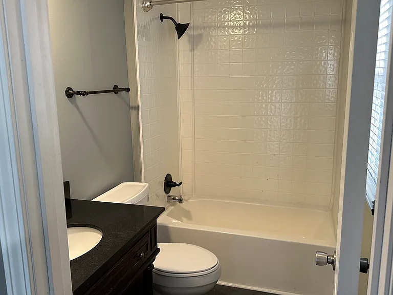 171 Kelly Rd — Photo 8