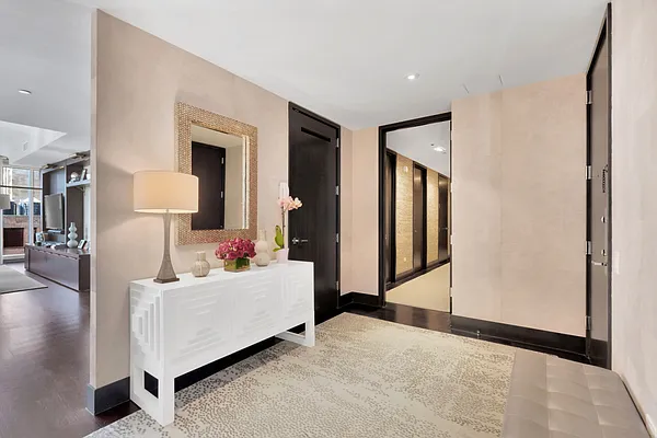 Rented by Compass | media 22