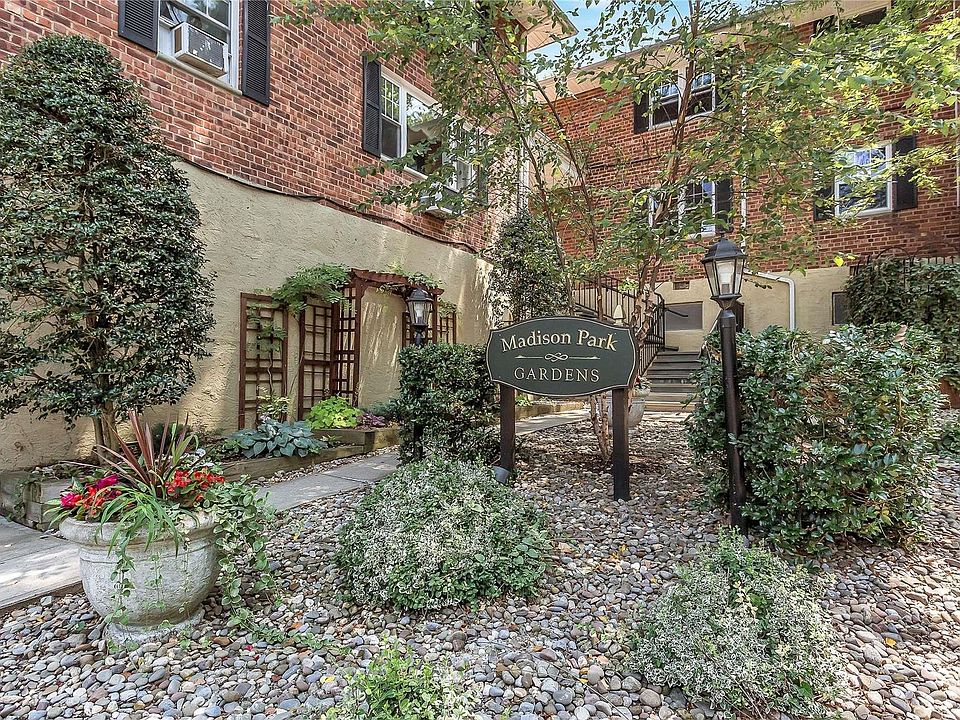 1st image of 16 Madison Street #16U
