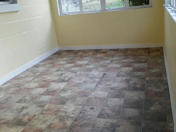 4th image of 2620 State Road 17 N APT 6