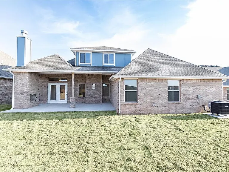 8309 Mountain Oak Dr — Photo 22