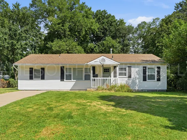 5808 W 70th Ter, Overland Park, KS 66204