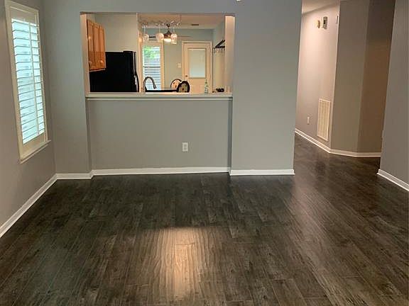 2nd image of 7702 Sisterdale Dr