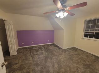 3422 Meadowhill Dr, Murfreesboro, TN 37130