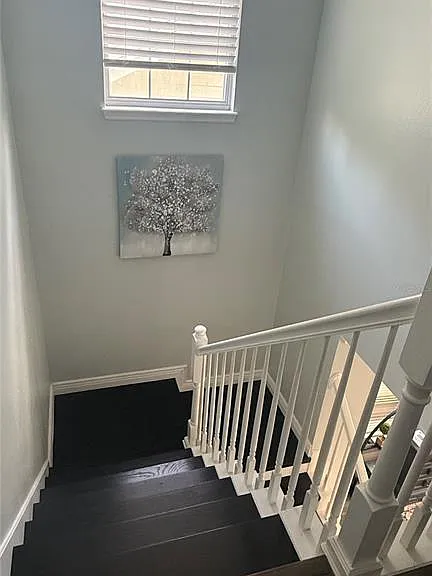 109 Grace Ave — Photo 21
