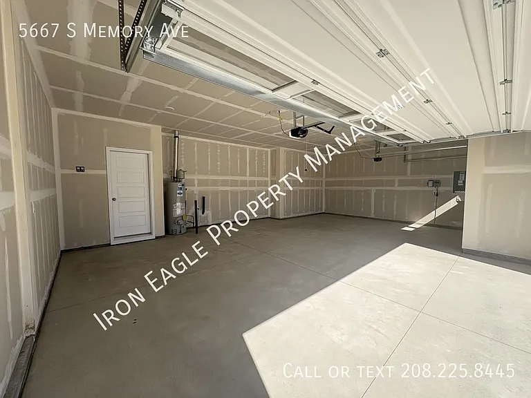 5667 S Memory Ave — Photo 30