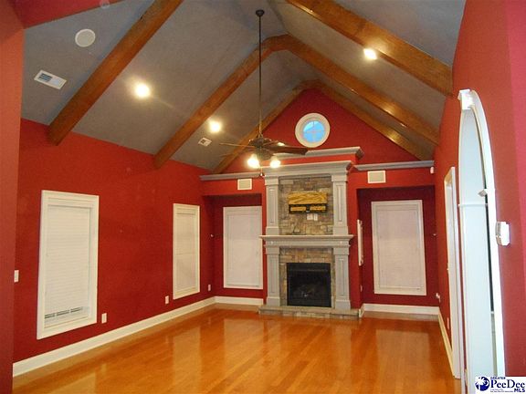 3rd image of 920 Bromley Hall