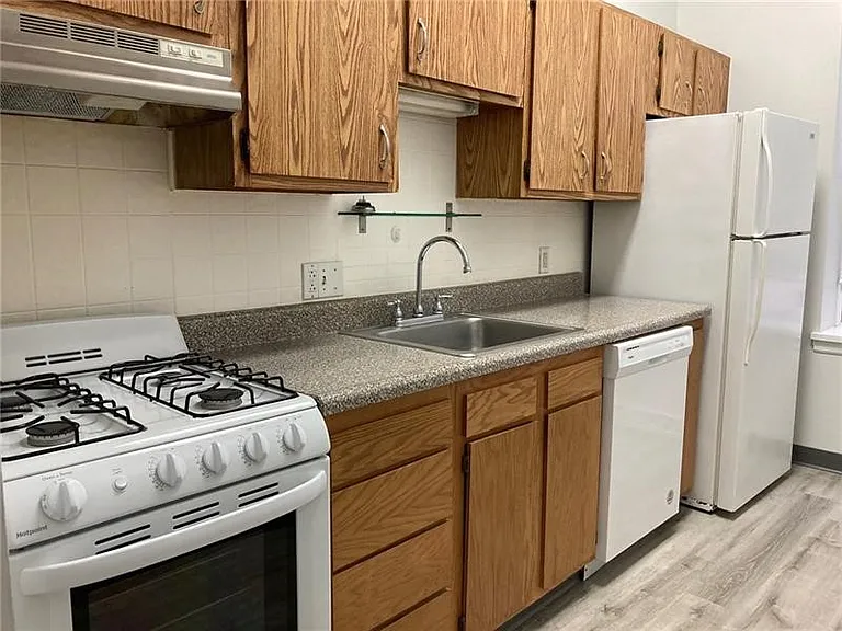 1207 W North Ave #101 — Photo 9