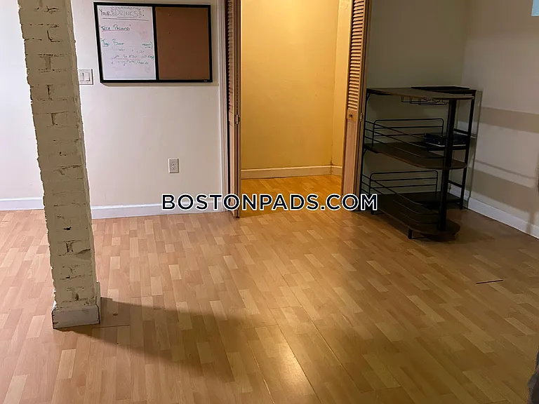 64 Pleasant St #1 — Photo 43