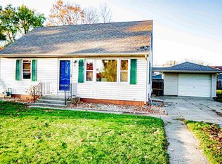 121 E Ben St, New Carlisle, IN 46552