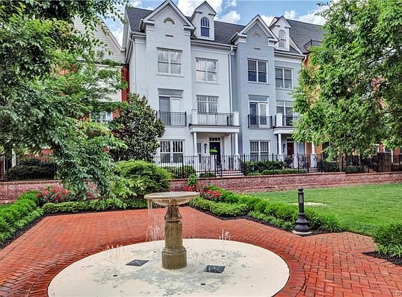 3rd image of 265 Finial Ave Unit 42
