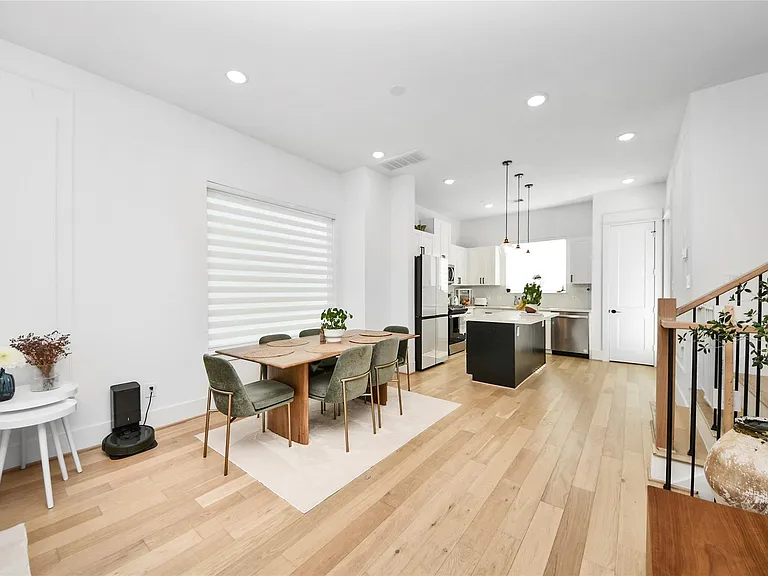 1837 Flowing Springs Trl — Photo 13