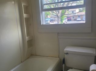 403 W Freeman St #8, Carbondale, IL 62901