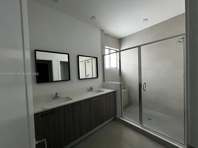 13644 SW 157th Ct — Photo 4
