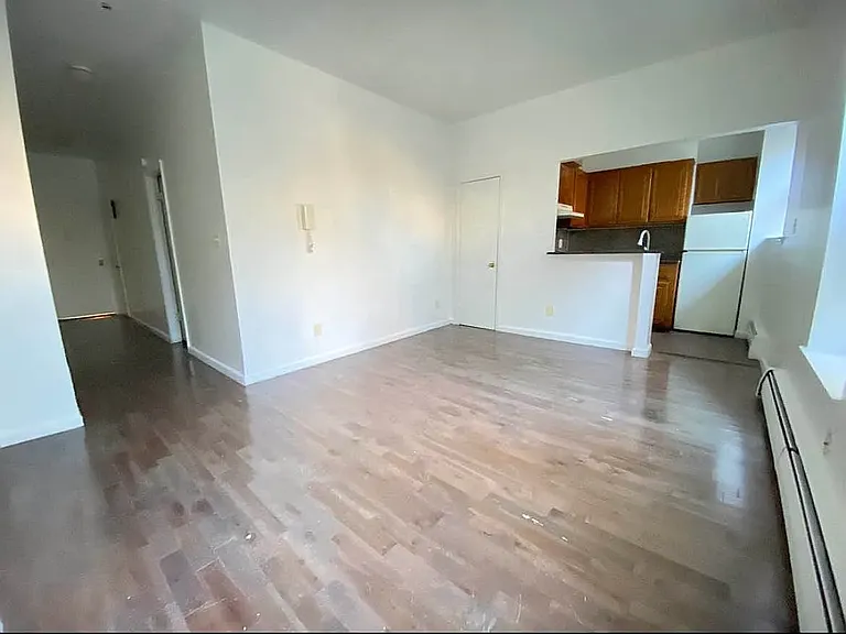 119 15th St #2B — Photo 3