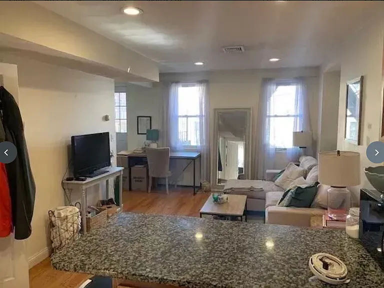93 Endicott St #2 — Photo 4