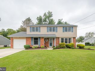 105 Winding Way Rd, Stratford, NJ 08084