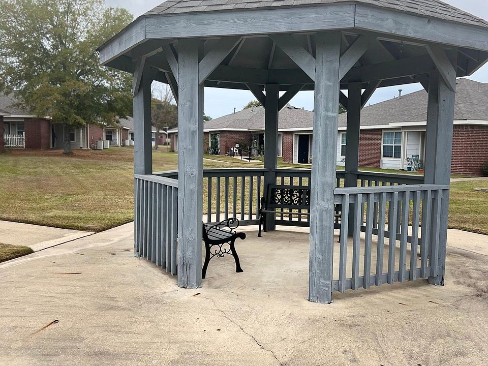 Winfield Estates 3535 S Lake Dr Texarkana TX Zillow