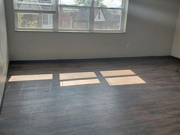 3rd image of 4339 Roanoke Pkwy #B8emkjx9z