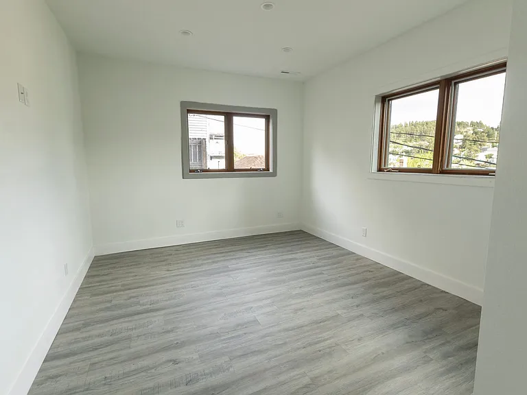 611 Railroad Ave — Photo 19