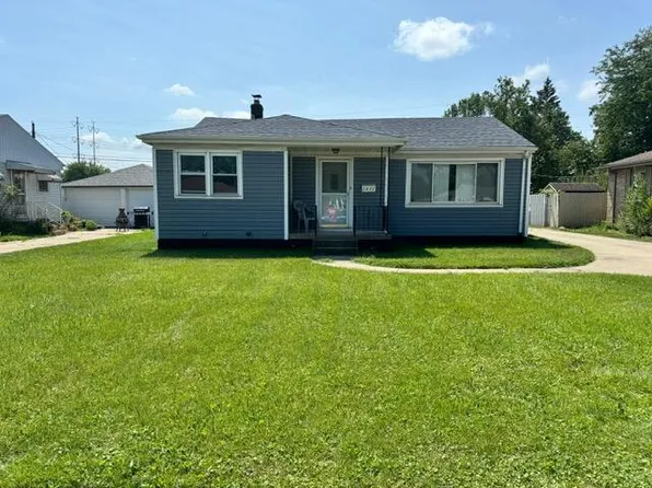 2832 Strong St, Highland, IN 46322